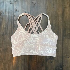 Lululemon Free to be Serene Bra